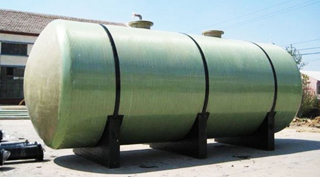 Vertical Liquid / Water / Chemical Storage Tank  Manufacturers, and Suppliers in Nashik, India - Niraj Industries